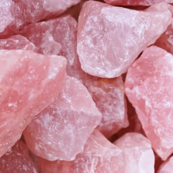 đź’ť2/$20đź’ť NIP - Cherry Quartz Heart Shape Pendant Necklace - Picture 4 of 5